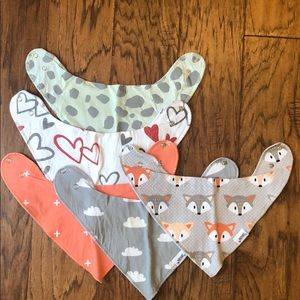 5 Bandana Bibs